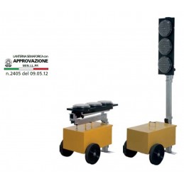 Impianto coppia Semafori Mobili a led da cantiere richiudibili a batteria 12V luci Rosso Giallo Verde Sisas QM3RDC omologato CE